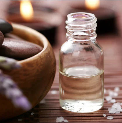 Water vs. Oil Perfume: What’s Really Worth Your Skin?